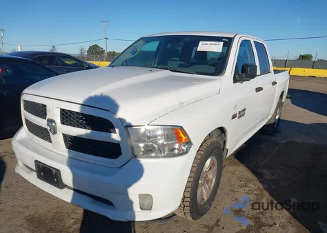 2018 Ram 1500 Express 4X2 5'7 Box из США, поврежденный, VIN 1C6RR6KT7JS133178